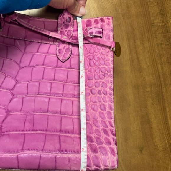 Dooney and bourke crocodile bag hot pink - Picture 3 of 10